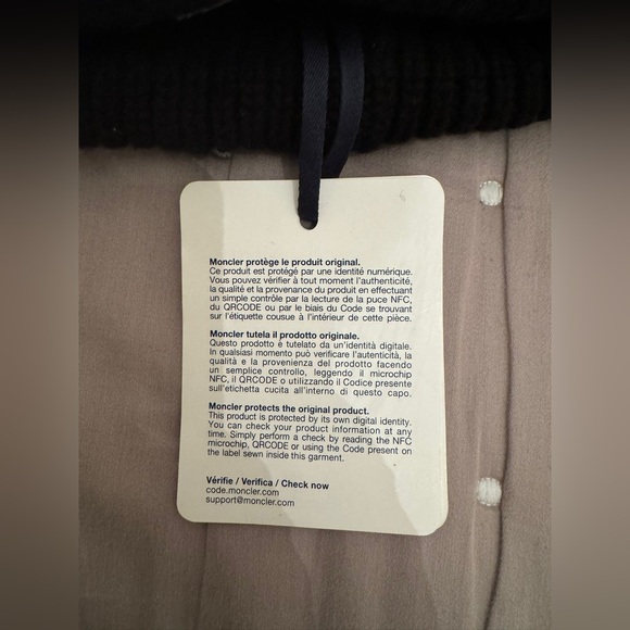 Moncler beanie NWT - Picture 2 of 4